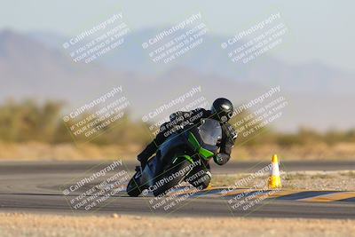 media/Dec-09-2023-SoCal Trackdays (Sat) [[76a8ac2686]]/Turn 15 Set 1 (230pm)/